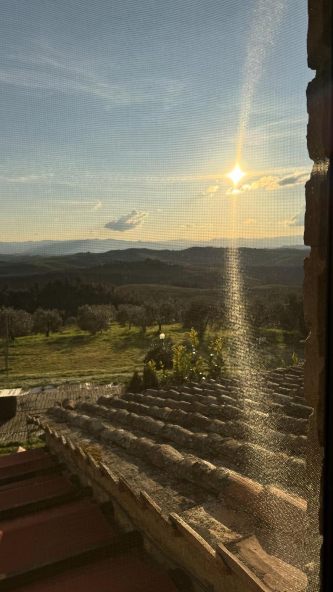 Agriturismo Soiano Famiglia Rolfini モンタイオーネ 部屋 写真